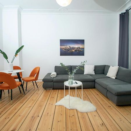 Wunderschoen, Hell Und Gross Berlin Exterior foto